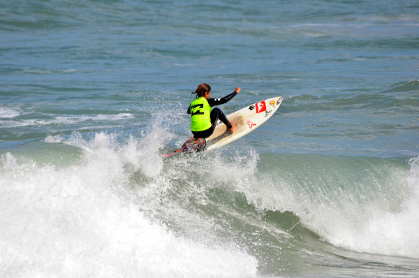 סבב אליפות הארץ לנוער בגלישת גלים 2013 -תל ברוך ביץ