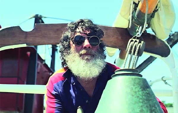 "פשוט רציתי לגלוש יותר זמן " -" I just wanted to surf longer"