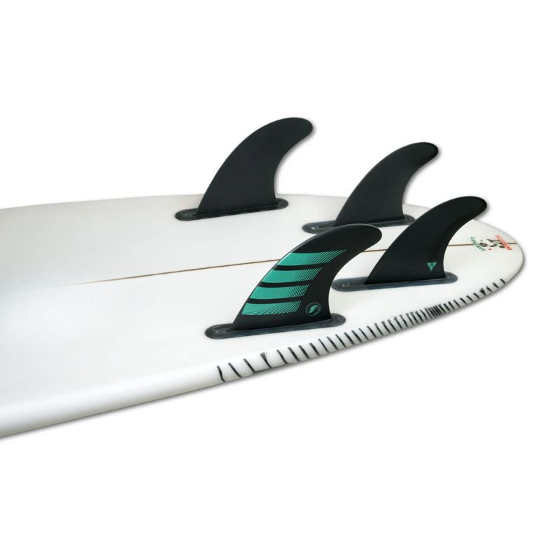 חרבות לגלשן Futures - Medium F6 Alpha 5-Fin