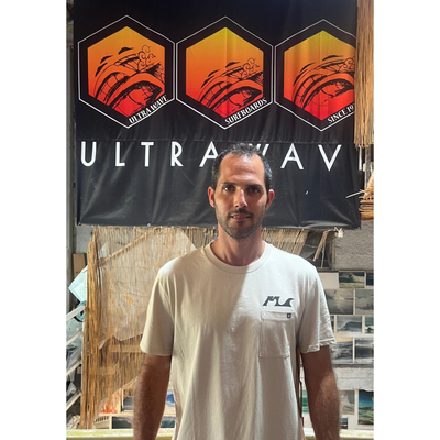 חולצת UltraWave - LEGENDS NEVER DIE