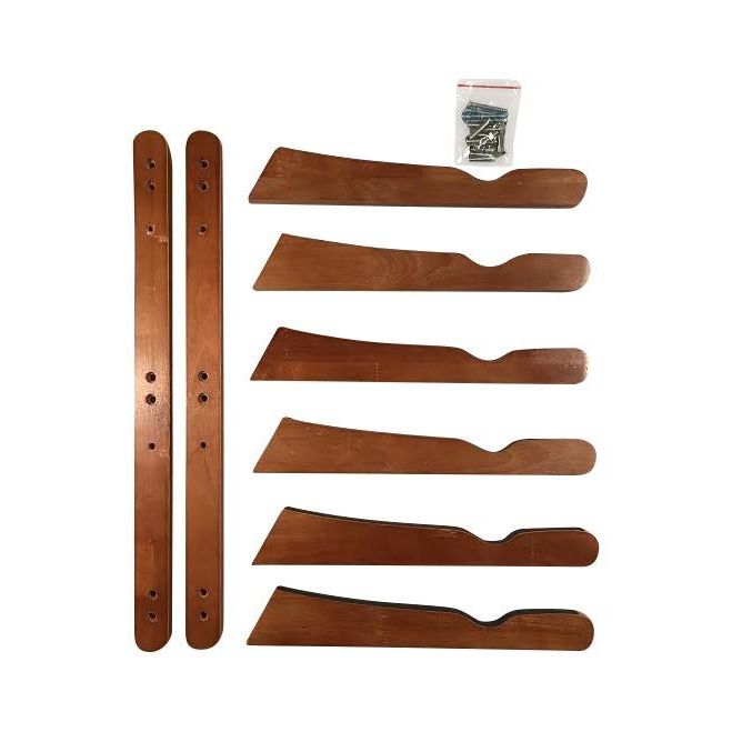 סטנד קיר לגלשן של Cor Surf Racks. מעמד לשלושה גלשנים, פשוט לתליה.