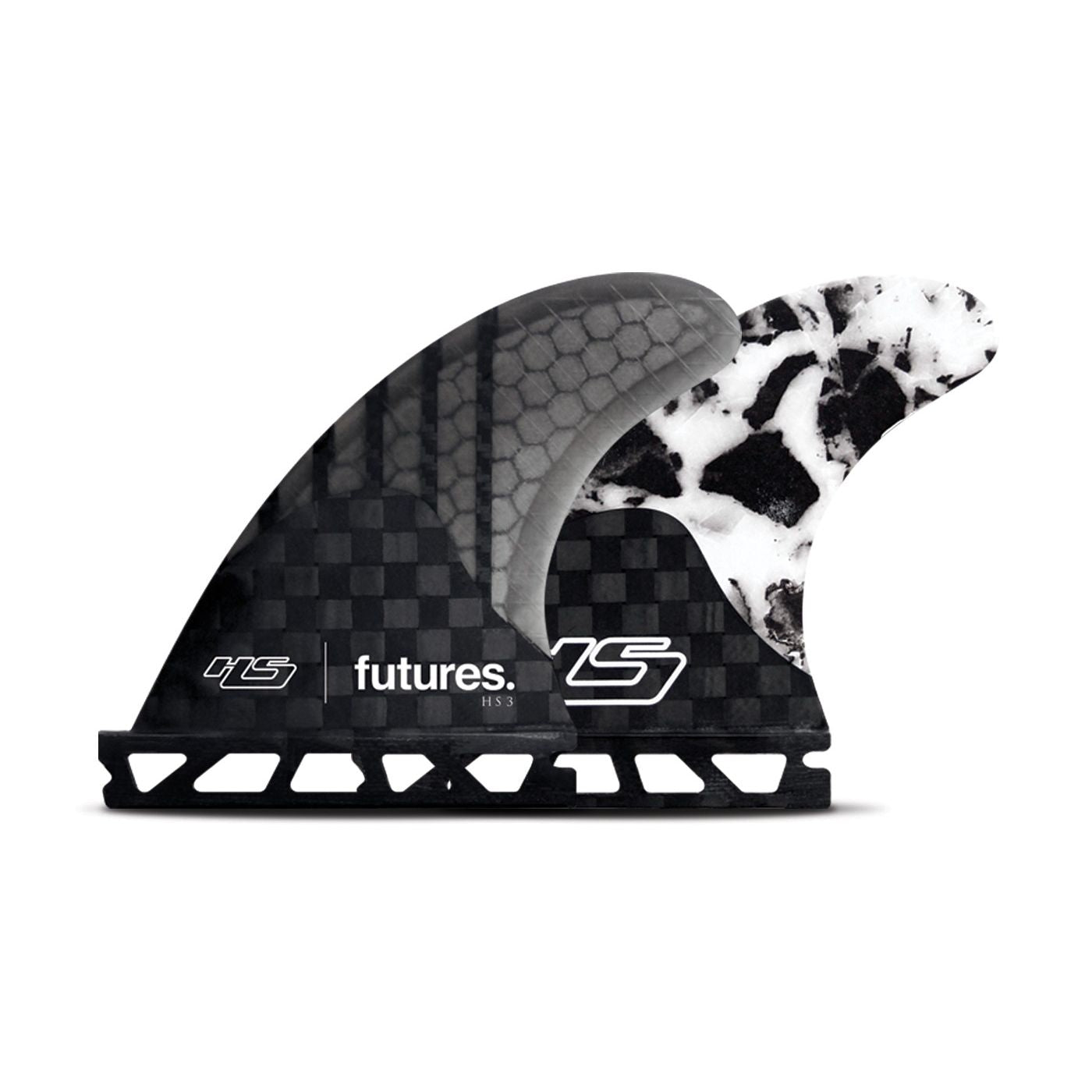סט חרבות HS3 GENERATION של חברת FUTURES FINS. עם עיצוב מאוזן ה HS1 GENERATION היא חרב מדהימה וחדשנית. היחודיות של הסט הזה הוא צורת הבניה החדשה, GENERATION. אשר משיקה חברת FUTURES בימים אלו בעולם הגלישה. הצורה המיוחדת בה מונח הקארבון נותנת חרב קצת יותר קשיחה מה BLACKSTIX אבל עדיין לא קשיחה מידי. זהו שילוב מנצח! מידה:X SMALL