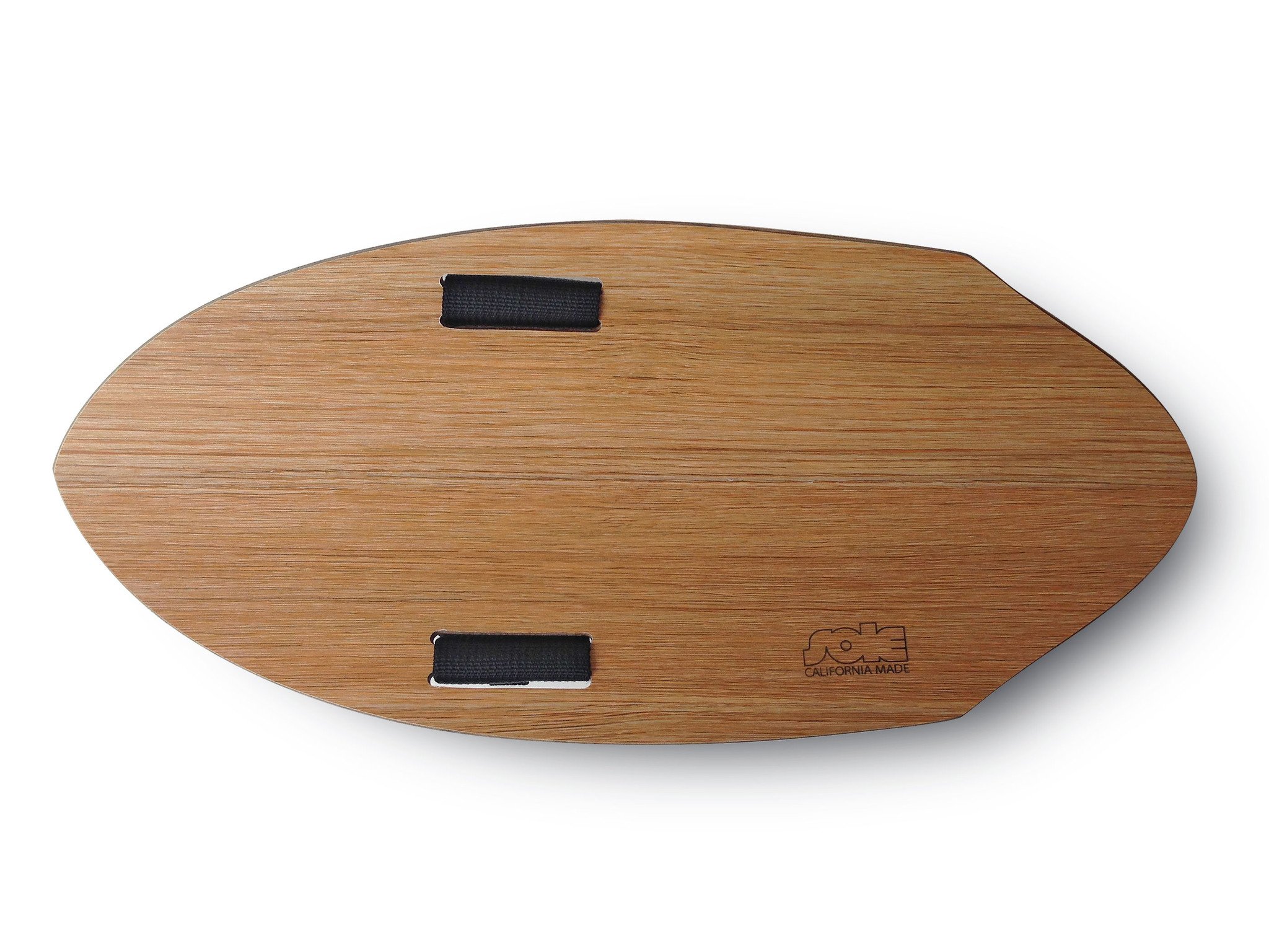 ה- Woodie Pin-Tail מתלבש על כף היד לגלישת Bodysurfing.מגיע עם זנב Round.עשויי מעץ וחתוך בלייזר.הקונקייב בתחתית נותן הרבה מהירות.